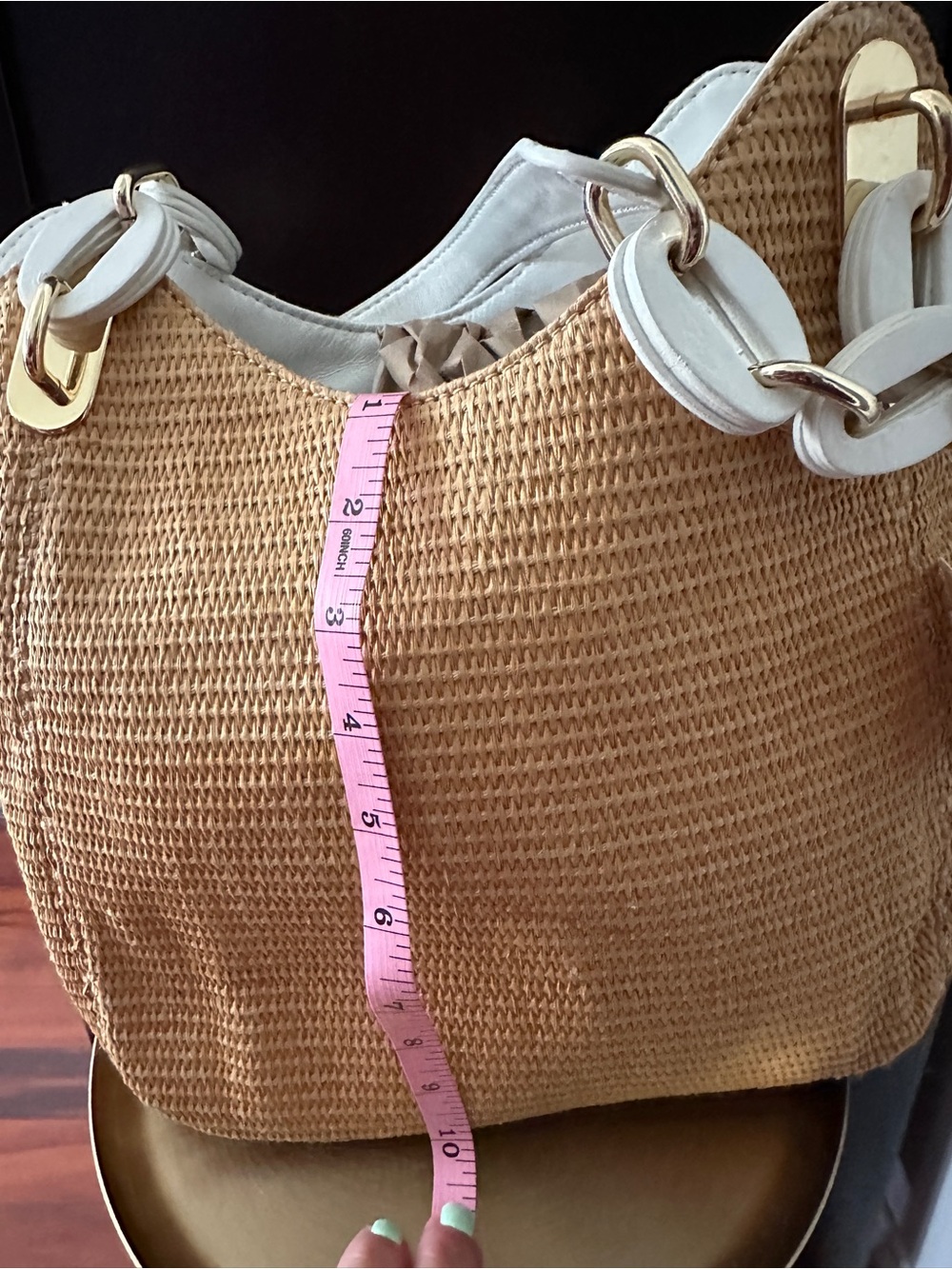NWT Michael Kors Tan Woven Shoulder Bag with Cream Trim - Picture 9 of 10